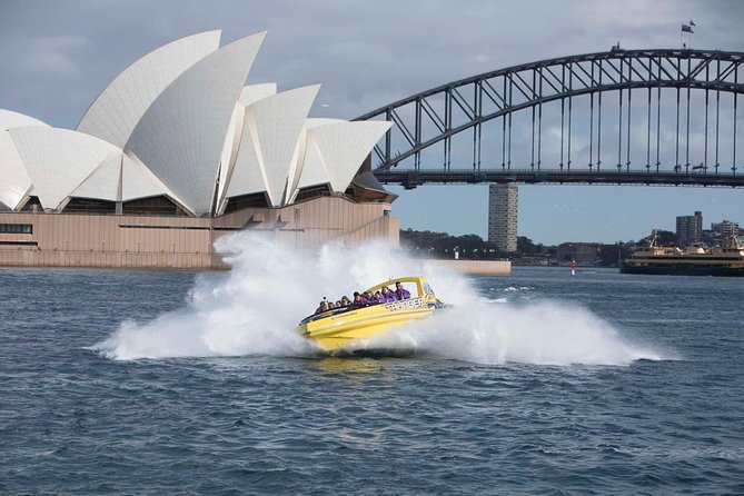 45 Minute Extreme Adrenaline Rush Ride - Entering the ride: Circular Quay meets controlled chaos