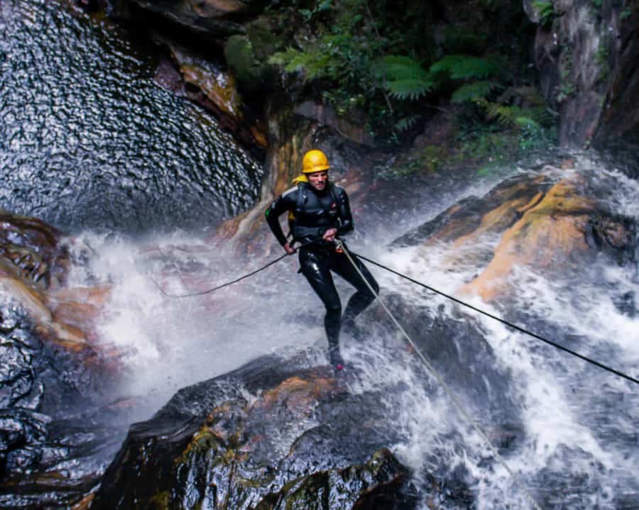 Blue Mountains: Abseiling and Canyoning Experience - How the day flows: abseiling first, then the canyon