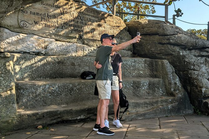 Blue Mountains Day Tour: Zoo, Scenic World & Three Sisters - Leura lunch break: a real town pause for food and snacks