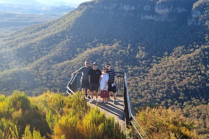 Blue Mountains Private Tour | Koala, Kangaroo, & Waterfalls Day - Leura Mall: a break with cafés and gift shops
