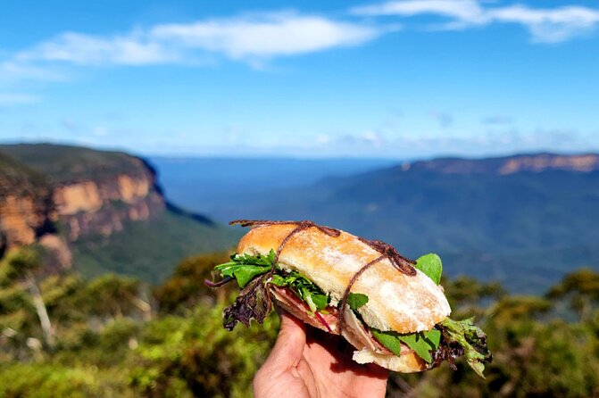 Blue Mountains Small Group Tour with Waterfall Walk & Fresh Lunch - “All weather” doesn’t mean “no effort”: what packing should look like
