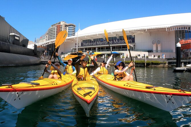 Darling Harbour Explorer - Sea Kayaking Tour - Meeting at HMAS Vampire: quick start, clear direction