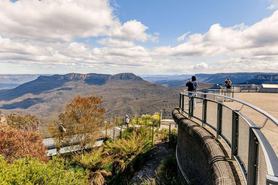 From Sydney: Blue Mountains Full-Day Trip - Leura Village: your lunch break, your pace