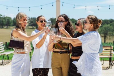 From Sydney: Full-Day Hunter Valley Wine Tour & Lunch - Pickup from Sydney and the road rhythm (with a bathroom stop)