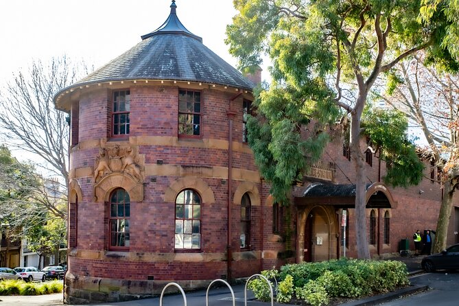 Historical True Crime Walking Tour of East Sydney - Parkland Killer, Mutilator Murders, and the Story of Razorhurst