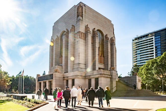 Historical True Crime Walking Tour of East Sydney - Group Size, Listening Comfort, and How to Prepare