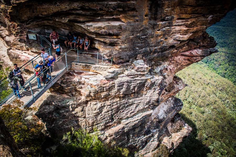 Katoomba: Blue Mountains Full-Day Hop-On Hop-Off Bus Tour - Leura Village and Leura Cascades: a calmer contrast to the cliff edges