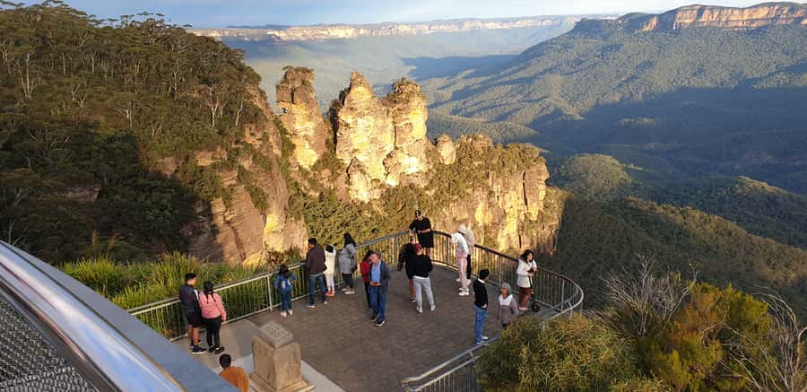 Katoomba: Blue Mountains Full-Day Hop-On Hop-Off Bus Tour - Pool of Siloam: when a short stop turns into a memorable moment