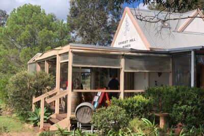 Luxury Hunter Valley Wildlife & Wine Tasting Tour from Sydney - Walkabout Wildlife Sanctuary: koalas, kangaroos, and the ranger experience
