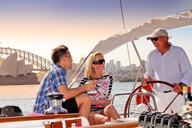 Luxury Sailing Cruise on Sydney Harbour with Lunch - Sydney Heads and the Pacific Ocean: finishing the big-view loop