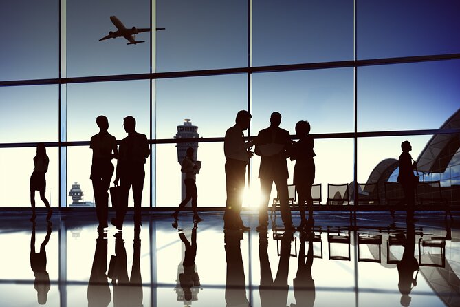 Private Chauffeured Airport Departure Transfers in Sydney - Tracking the car with the Hughes app and a GPS link