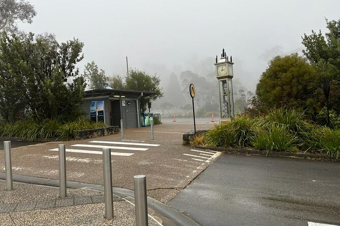 Private Luxury Blue Mountain Tour with Wildlife and River Cruise - Katoomba Falls and Echo Point: Short Walks With Big Payoff