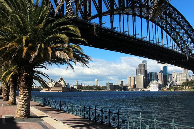 Private Sydney Tour Including Sydney Opera House, Bondi and Manly - Mrs Macquarie’s Chair and The Gap: the harbour postcard made personal