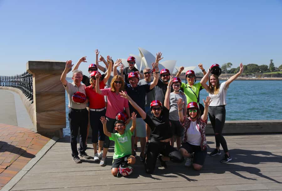 Scenic Sydney Harbour Bridge Bicycle Ride - Bikes, helmets, and what to wear for a smooth ride