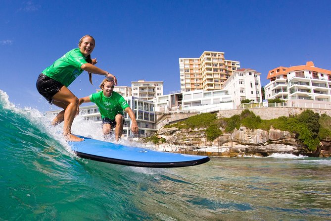 Surfing Lessons on Sydney's Bondi Beach - Where you meet at Lets Go Surfing (and why the location matters)