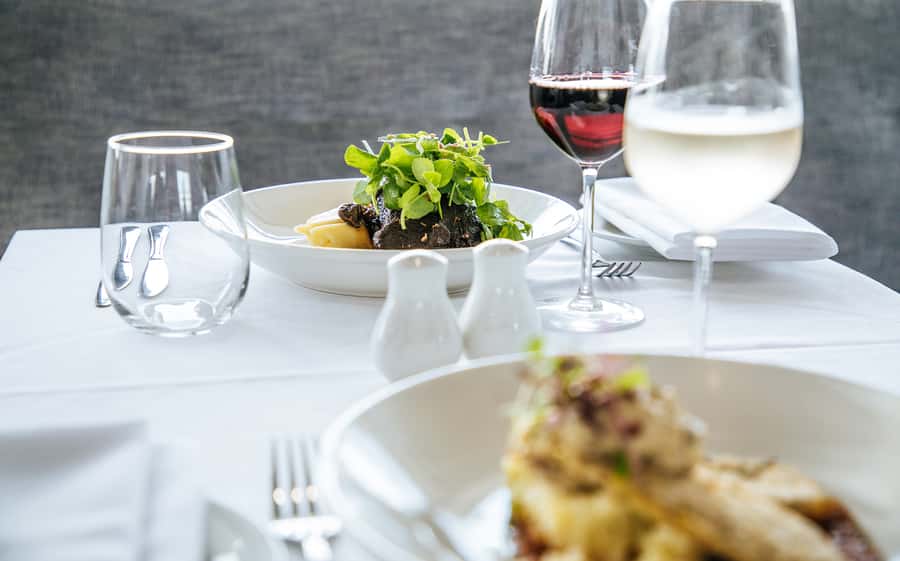 Sydney: 2-Course All Inclusive Lunch Harbour Cruise - The 2-Course Lunch: All-Inclusive Without Feeling Like Fast Food