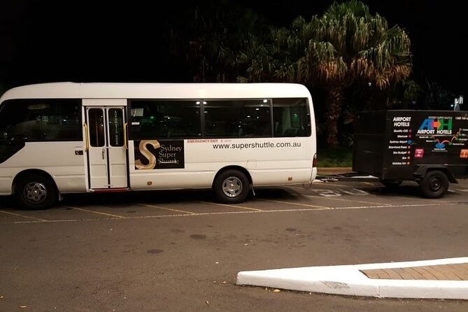 Sydney Airport to Sydney CBD shared ride seat in vehicle shuttle transfer - Sydney Airport to CBD With Shared Shuttle Logic (Not Taxi Math)