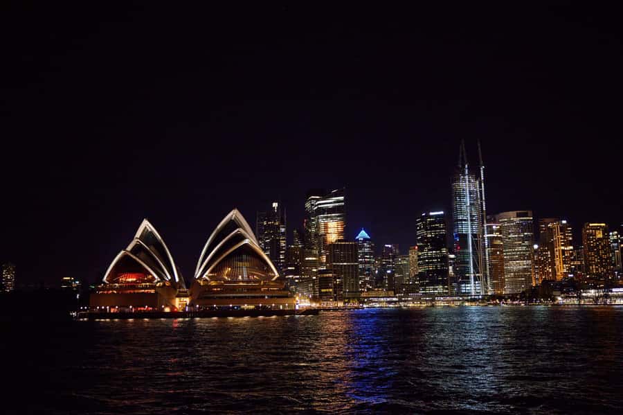 Sydney: Big Bus Panoramic Night Tour by Open-Top Bus - Milsons Point Photo Stop: Night Photos With Less Pressure