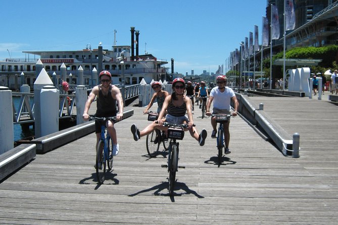 Sydney Bike Tours - Darling Harbour and Hyde Park: two very different kinds of “Sydney center”
