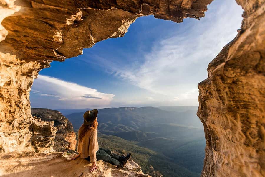 Sydney: Blue Mountains National Park Tour with River Cruise - A Blue Mountains day trip with Sydney Zoo, Scenic World, and a ferry finish