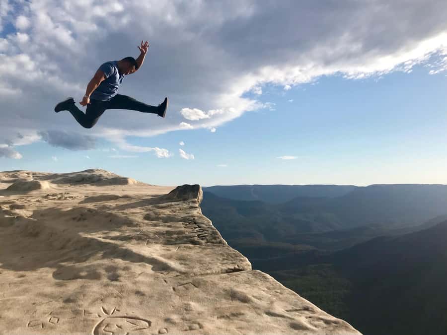 Sydney: Blue Mountains National Park Tour with River Cruise - The waterfall bushwalk: Wentworth or Katoomba, and why shoes matter