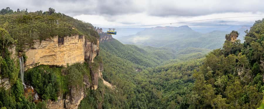 Sydney: Blue Mountains, Scenic World, Zoo & Lincoln's Rock - Lunch in Katoomba: a needed reset, not a forced stop