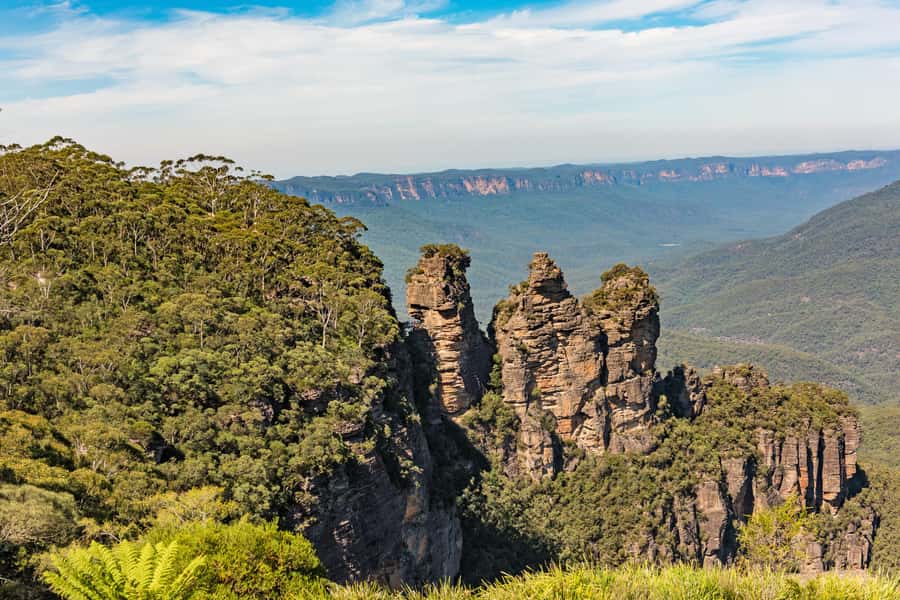 Sydney: Blue Mountains, Scenic World, Zoo & Lincoln's Rock - Lincoln’s Rock (or Elysian Rock Lookout): the edge-of-the-world photo angle