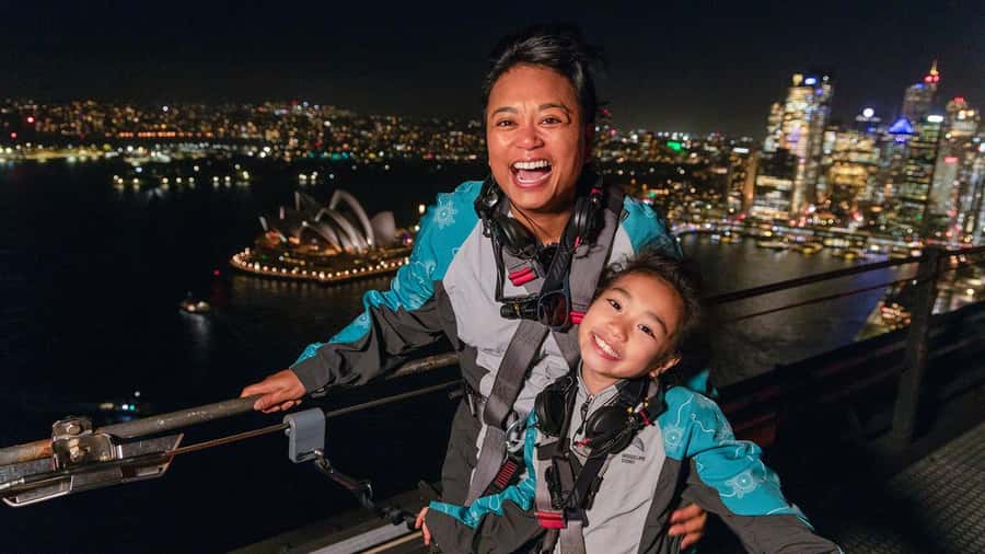 Sydney: BridgeClimb Sydney Harbour Summit Night - Your Climb Leader matters more than you think