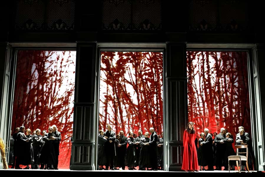 Sydney: Eugene Onegin at Sydney Opera House - The Cast and Conductor: Lauren Fagan, Anna Skryleva, and a Strong Spotlight