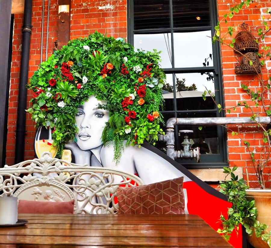 Sydney: Food Tour in Surry Hills with 8 Local Food Tastings - Price and logistics: is $113 a good deal for 3 hours?