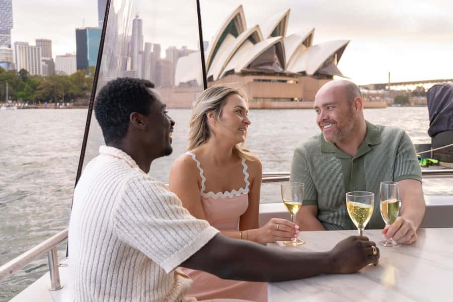 Sydney: Golden Glow Sunset Harbour Cruise with 1 Drink - Luna Park and Barangaroo: The Fun Side of the Harbour Loop