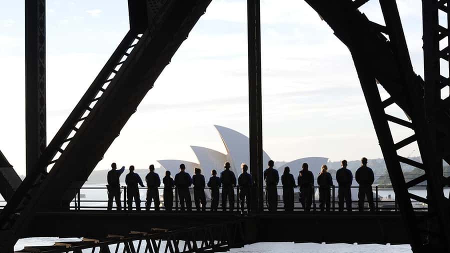 Sydney: Guided Daytime Summit Climb of Sydney Harbour Bridge - The Sydney Harbour Bridge summit climb in real time