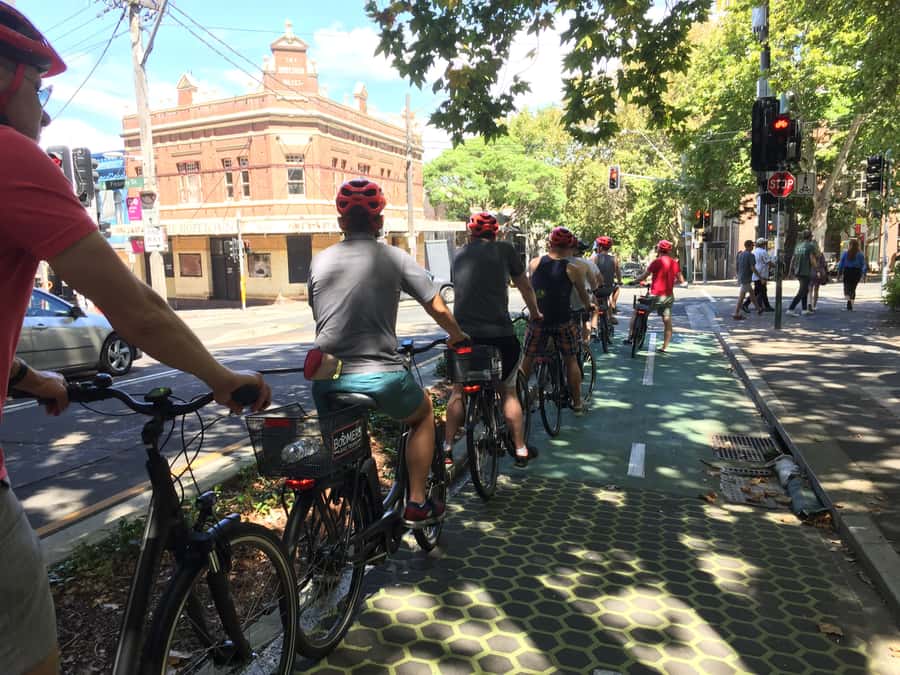 Sydney: Guided Harbour E-Bike Tour - The First Leg Through The Domain to Mrs Macquarie’s Chair