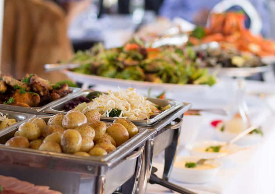 Sydney Harbour: 3-Hour Lunch Cruise with Live Music - Boarding at King Street Wharf 9 in Darling Harbour (and not losing time)