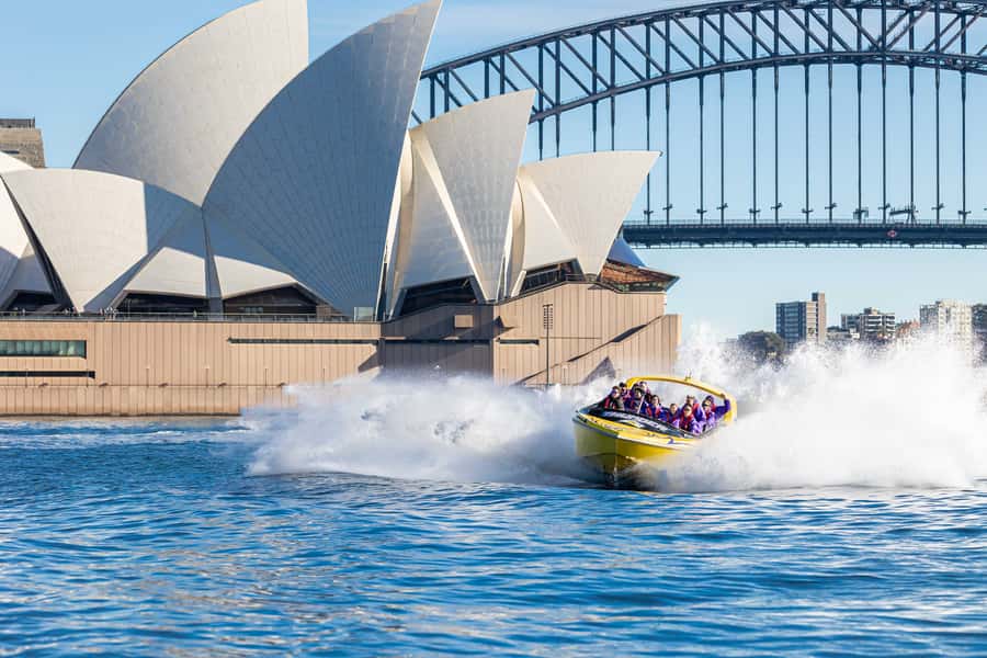 Sydney Harbour: 45-Minute Extreme Adrenaline Rush Ride - How to Make the Ride Feel Fun Instead of Overwhelming