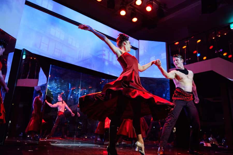 Sydney Harbour: Cabaret Cruise with 3-Course Dinner - Price and Value: What Your $123 Gets You