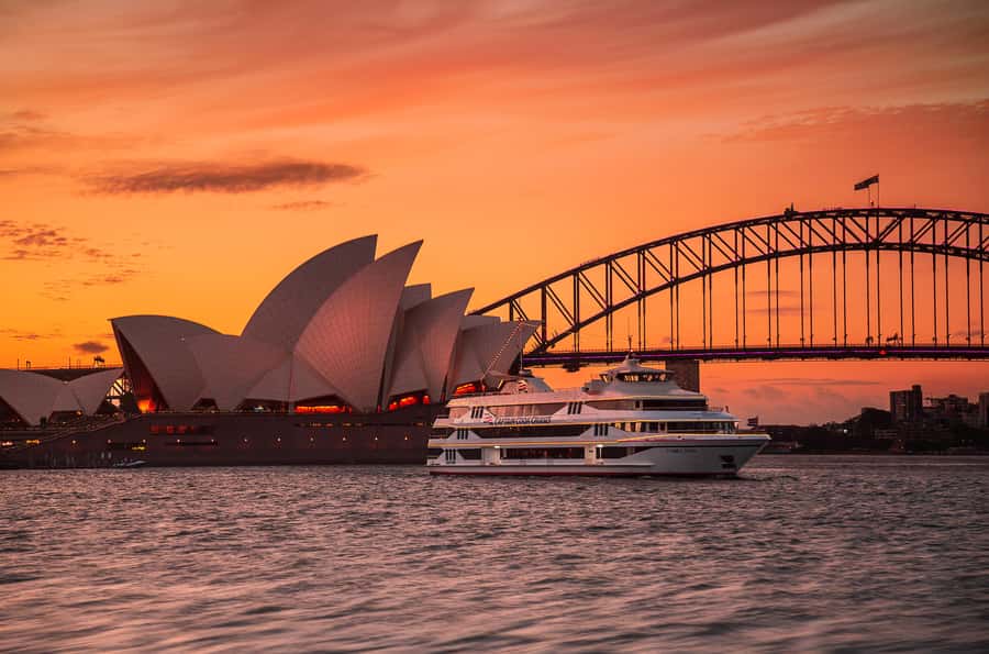 Sydney: Harbour Dinner Cruise with 3, 4 or 6-Course Menu - Harbour Dinner, Not a Dinner Show: The Real Hook