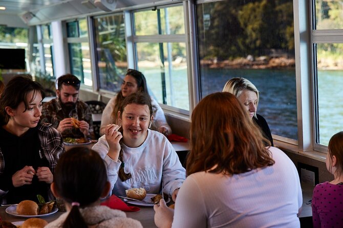 Sydney Harbour Discovery Cruise Including Lunch - Sydney Opera House Pass-By: Classic Views and Photo Opportunities