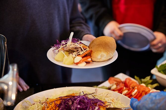 Sydney Harbour Discovery Cruise Including Lunch - Motion and Comfort: When the Boat Feels Rocky