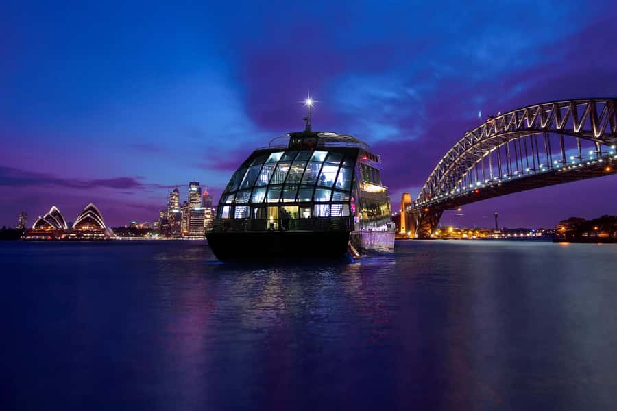 Sydney Harbour: Glass Boat Signature Dinner Cruise - King Street Wharf check-in and how the evening is paced