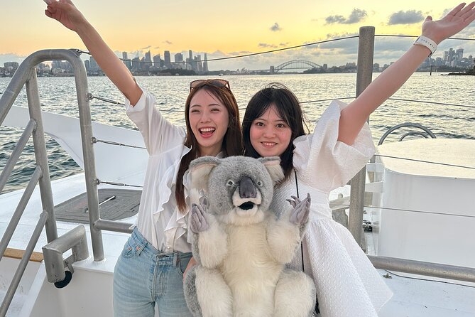 Sydney Harbour Sightseeing Highlights Cruise - Taronga Zoo, Kirribilli House, And Luna Park