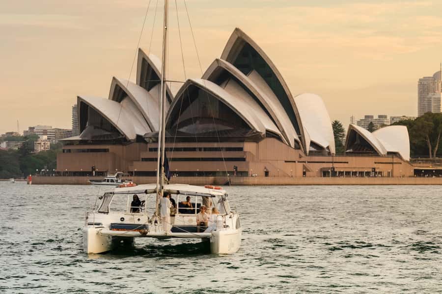 Sydney Harbour: Sunset Catamaran Cruise - Snacks and Drinks: Included Value vs. BYO Freedom