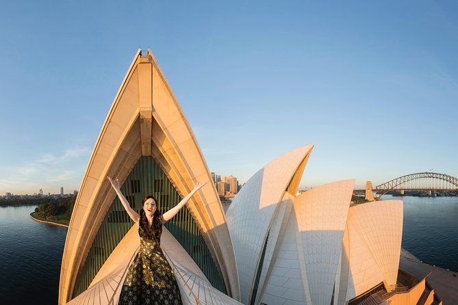 Sydney Opera House Official Guided Walking Tour - The pillar-free chamber and the white birch chair moment