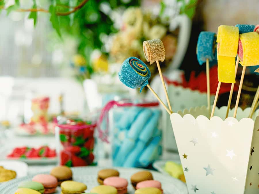Sydney: Retro Party Cruise in Sydney Harbour with Snacks - Who should book this cruise, and who should skip it