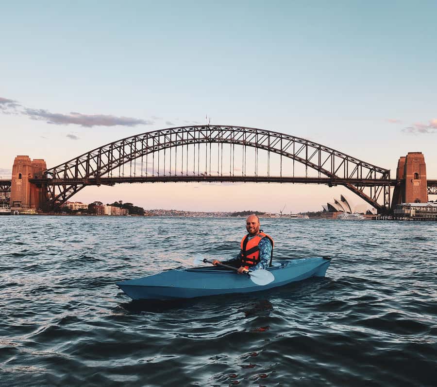 Sydney: Sunset Kayak - Opera & Harbour Bridge Tour (5p. max) - Small group dynamics: better learning, better photos, less stress