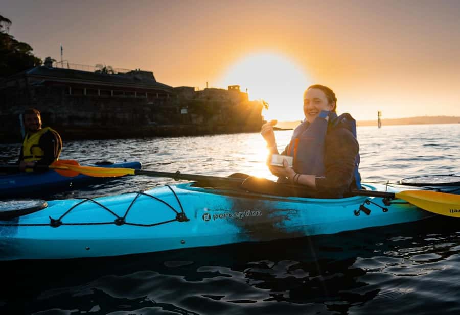 Sydney: Sunset Kayak Tour with Opera House Views - The McMahons Point sunset stop: where you actually pause