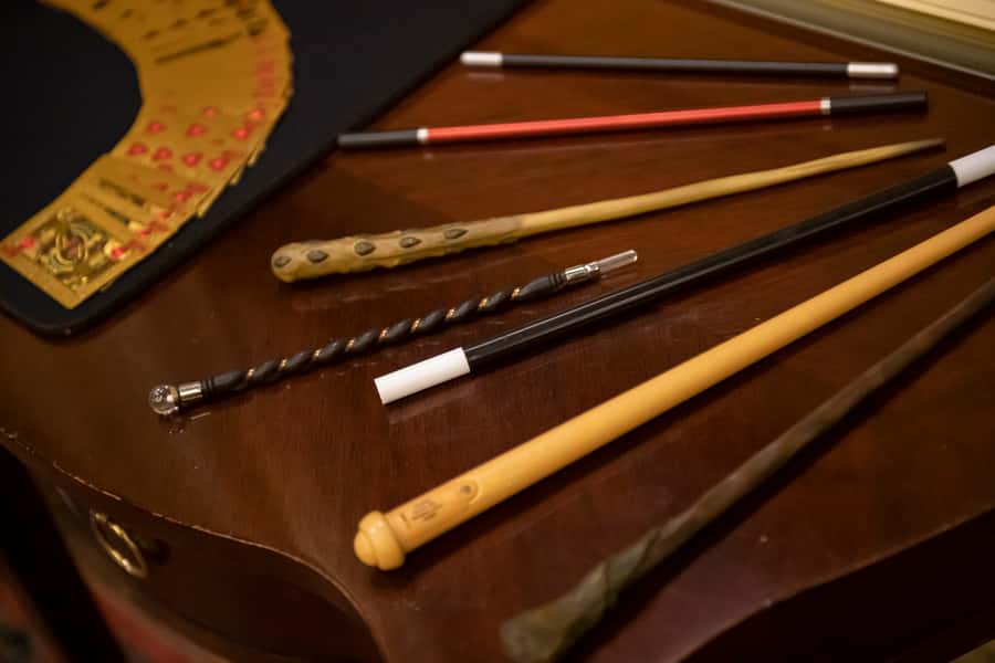 Sydney: The Gentleman Magician's Magical Soirée with Tickets - Bruce Glen’s style: storytelling magic for adults (and why that works)