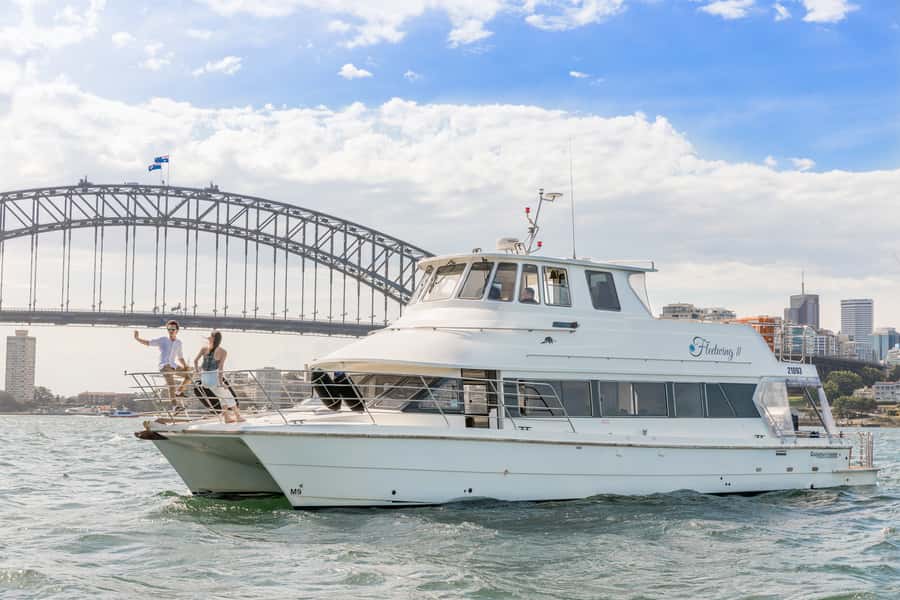 Sydney: Vivid Harbour Cruise with Canapes - Price and What You Actually Get for $53